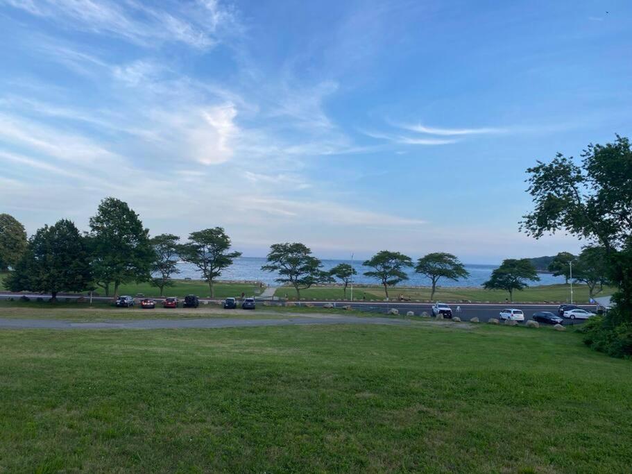 Beach Gem Глостер Экстерьер фото